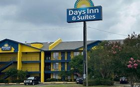 Days Inn&Suites Mobile Exterior photo