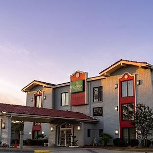 Casa Bella Inn&Suites Tallahassee Exterior photo