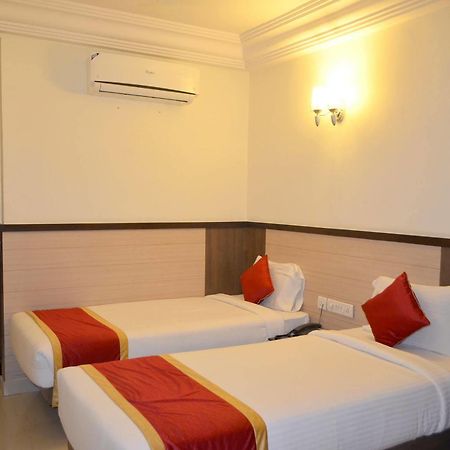 Hotel Comfort Bangalore Esterno foto