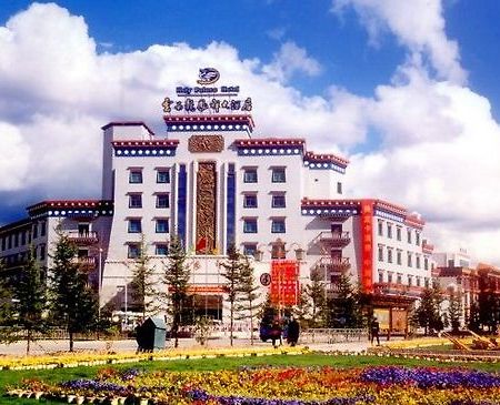 Holy Palace Hotel Shangri-La Esterno foto