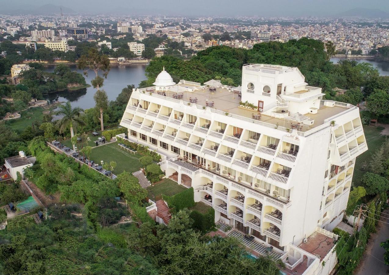 Hotel Hilltop Palace Udaipur Esterno foto