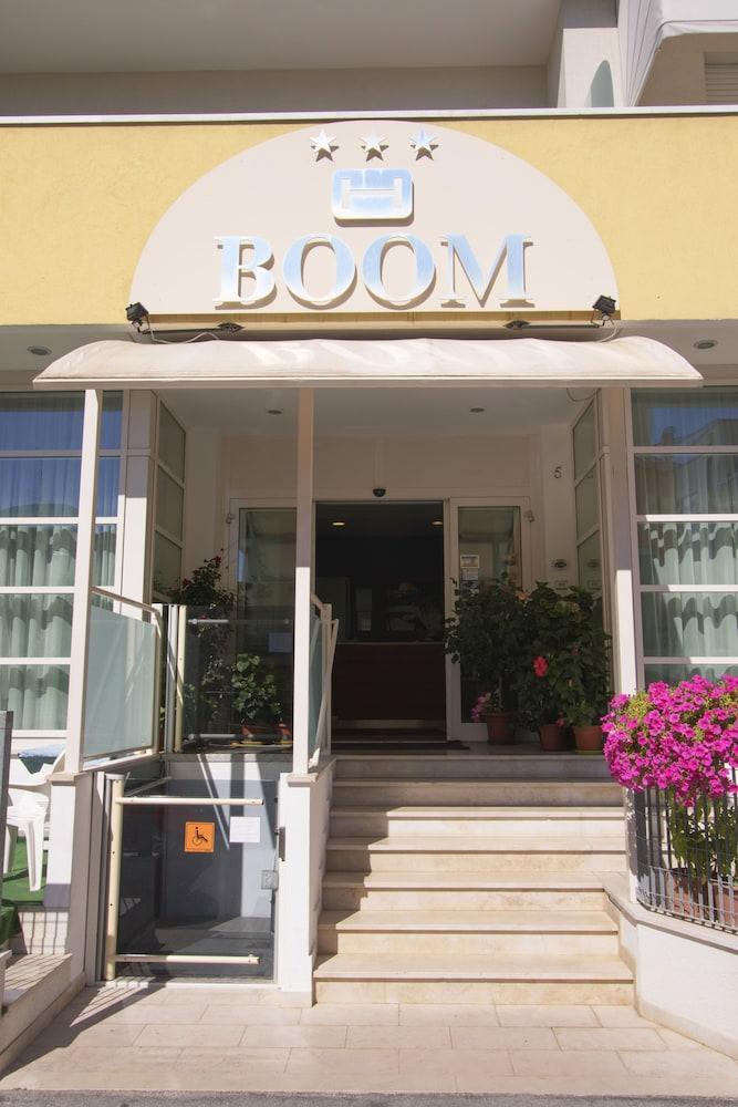 Hotel Boom Rimini Esterno foto