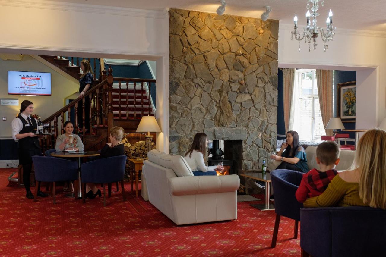 The Diplomat Hotel Restaurant & Spa Llanelli Esterno foto