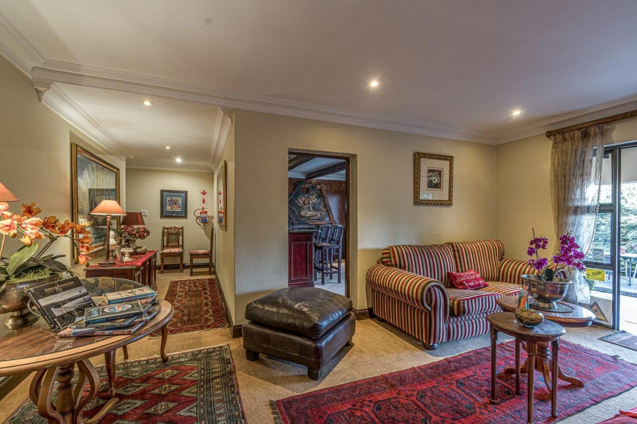 Constantia Manor Guest House Pretoria-Noord Esterno foto