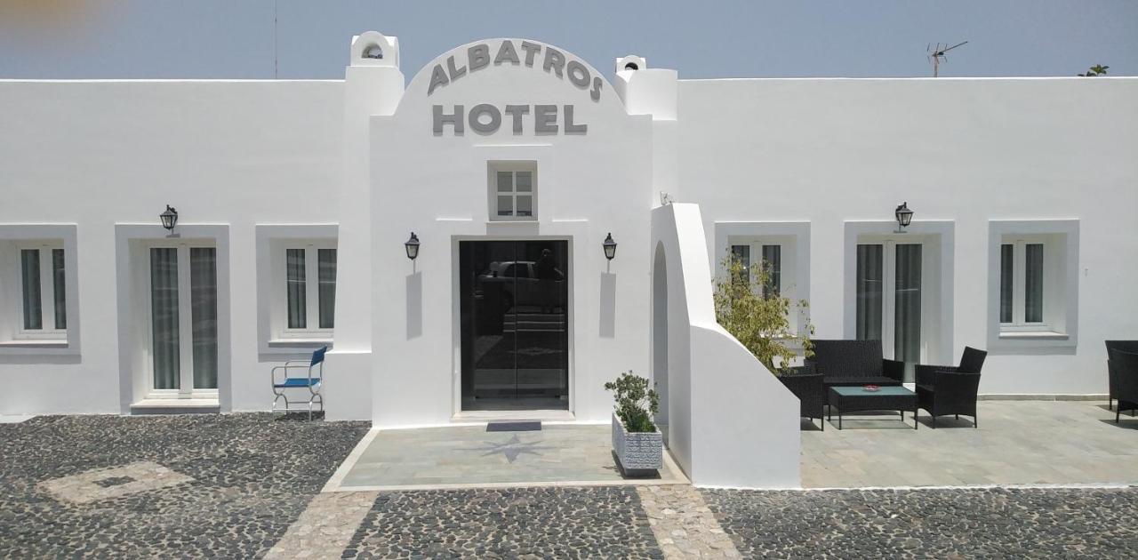 Albatros Hotel Fira  Esterno foto