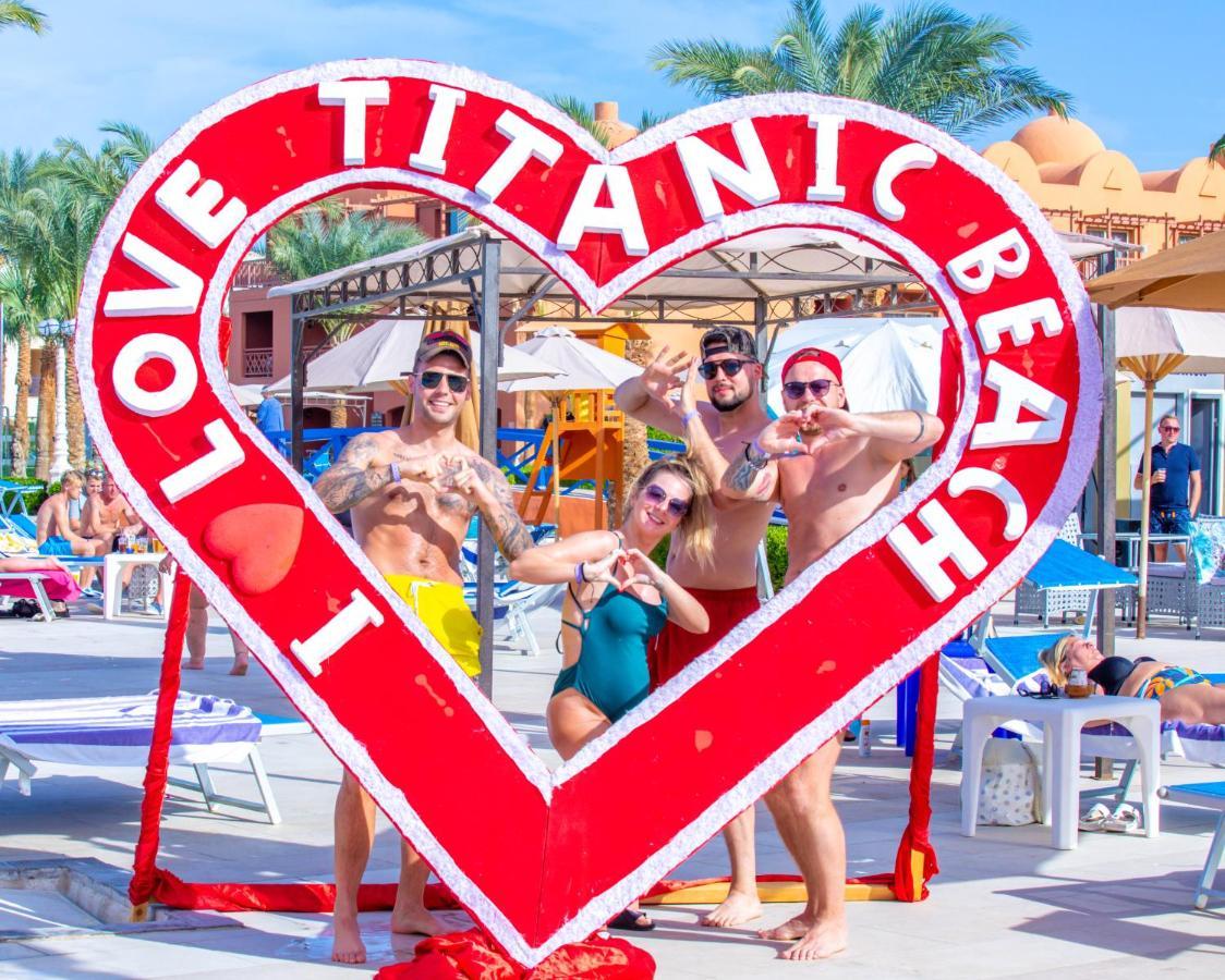 Titanic Beach - Families And Couples Only Hurghada Esterno foto