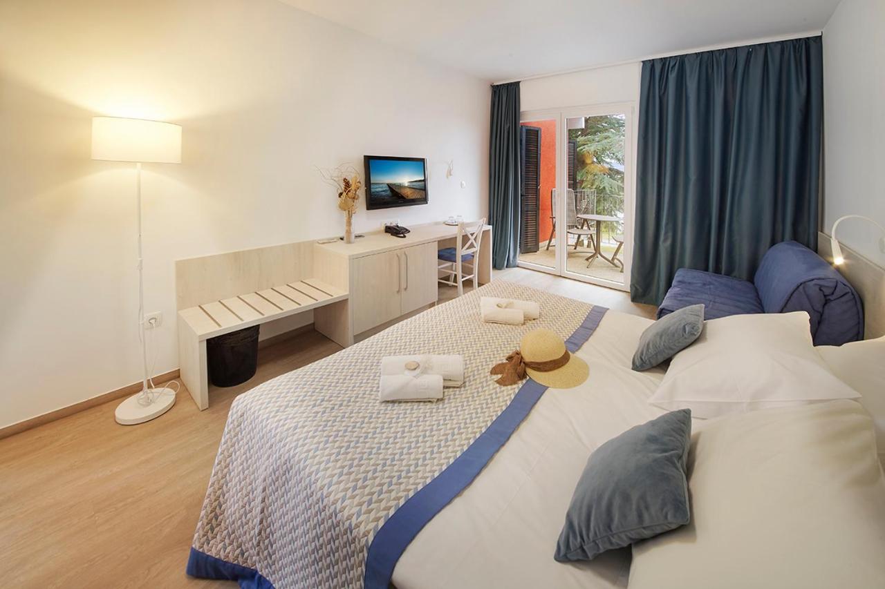 Villa Adriatic - Hotel&Resort Adria Ancarano Esterno foto
