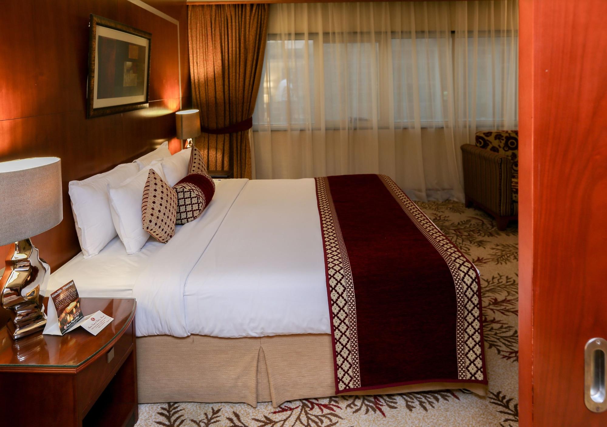 Ramee Royal Hotel Dubai Esterno foto