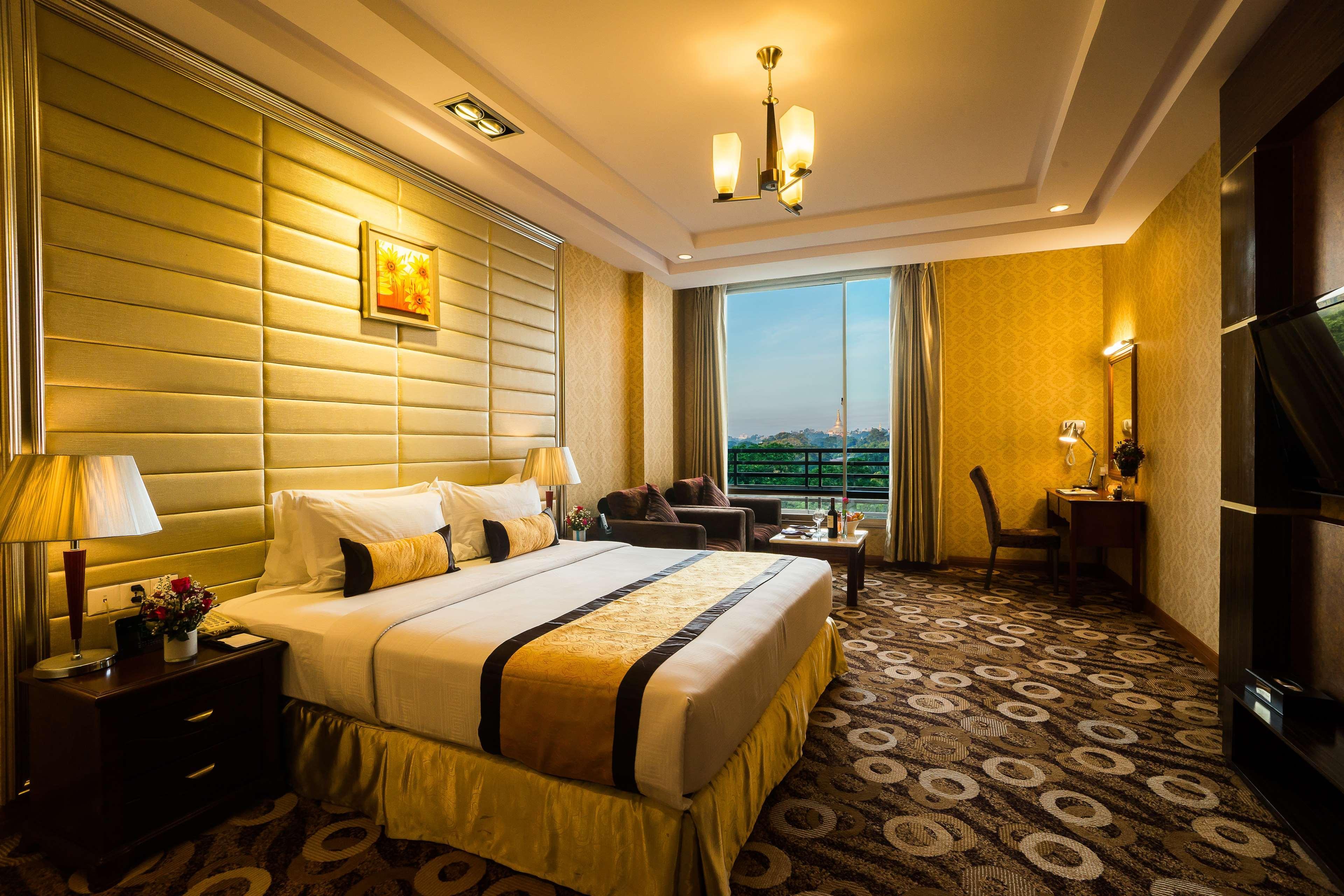 Best Western Green Hill Hotel Yangon Esterno foto
