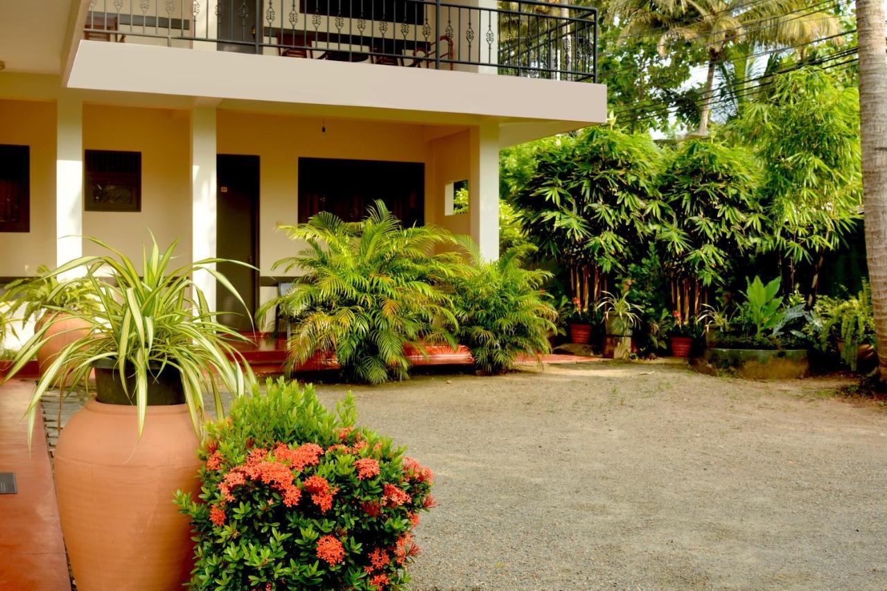 Sunny Lanka Guest House Matara Esterno foto
