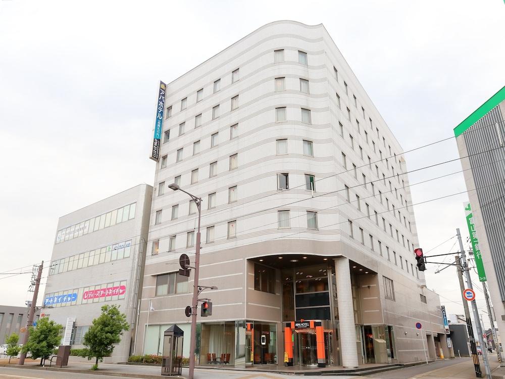 Apa Hotel Takaoka-Marunouchi Esterno foto