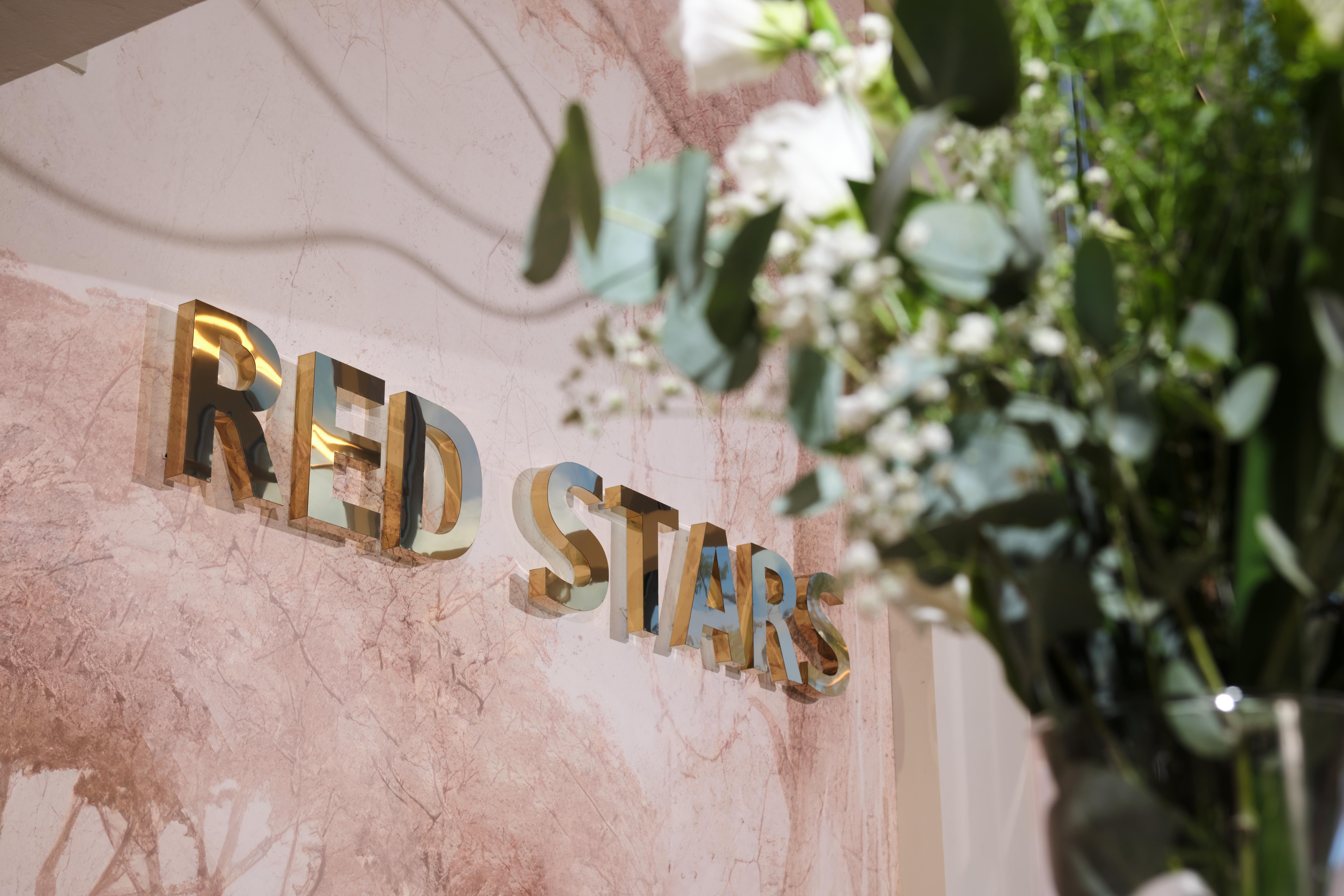 Red Stars Hotel San Pietroburgo Esterno foto