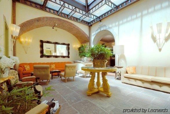 Unahotels Palazzo Mannaioni Toscana Montaione Interno foto