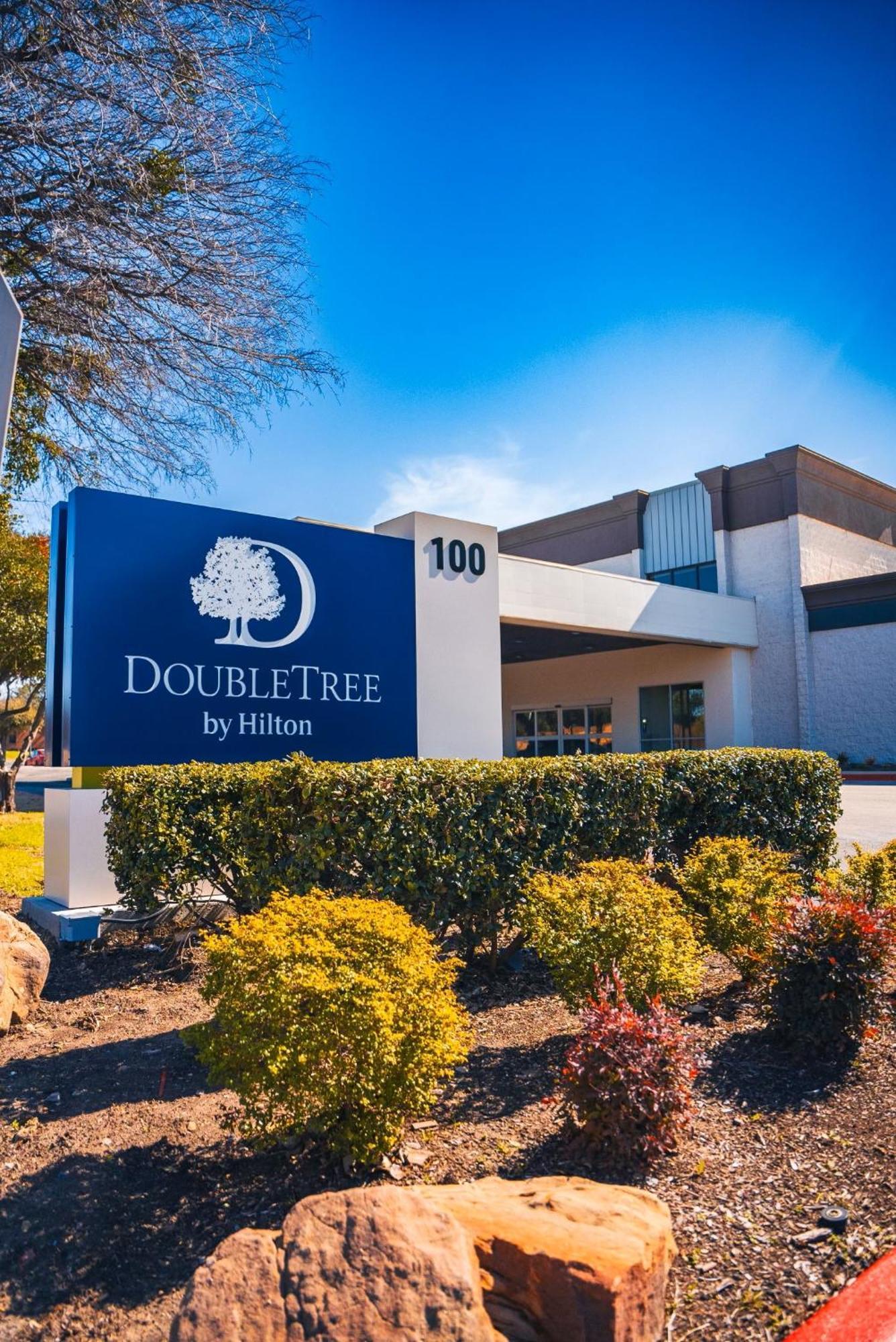 Doubletree By Hilton Fort Worth South Esterno foto