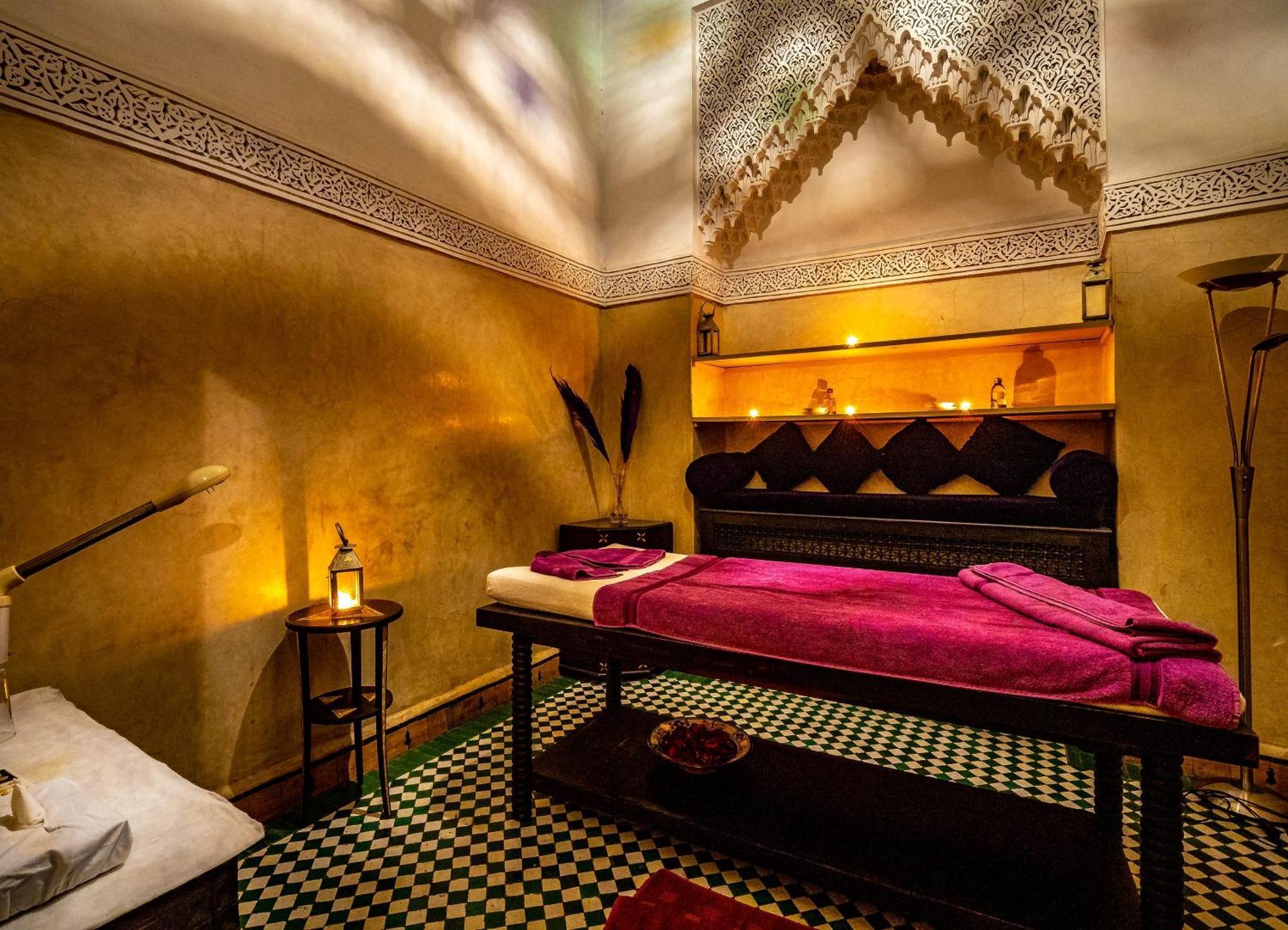 Dar Les Cigognes Hotel Marrakesh Esterno foto