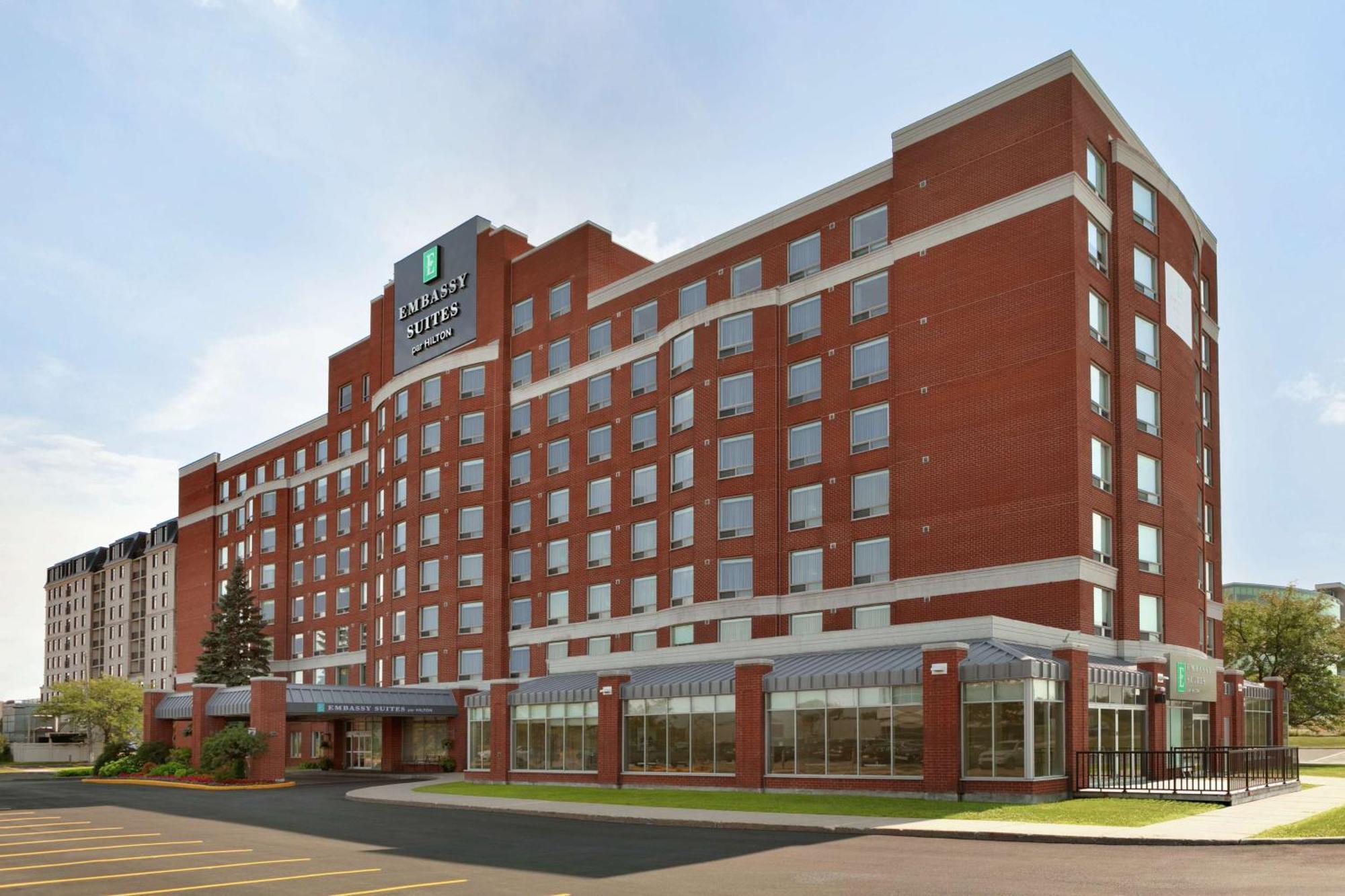 Embassy Suites By Hilton Montreal Airport Pointe-Claire Esterno foto