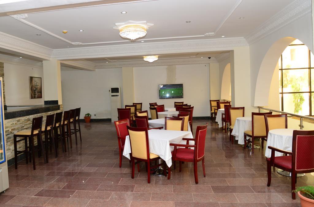 Stonehedge Hotel Abuja Esterno foto