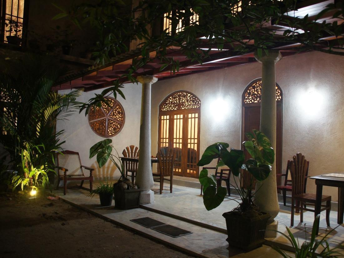 Srimali's Residence Unawatuna Esterno foto
