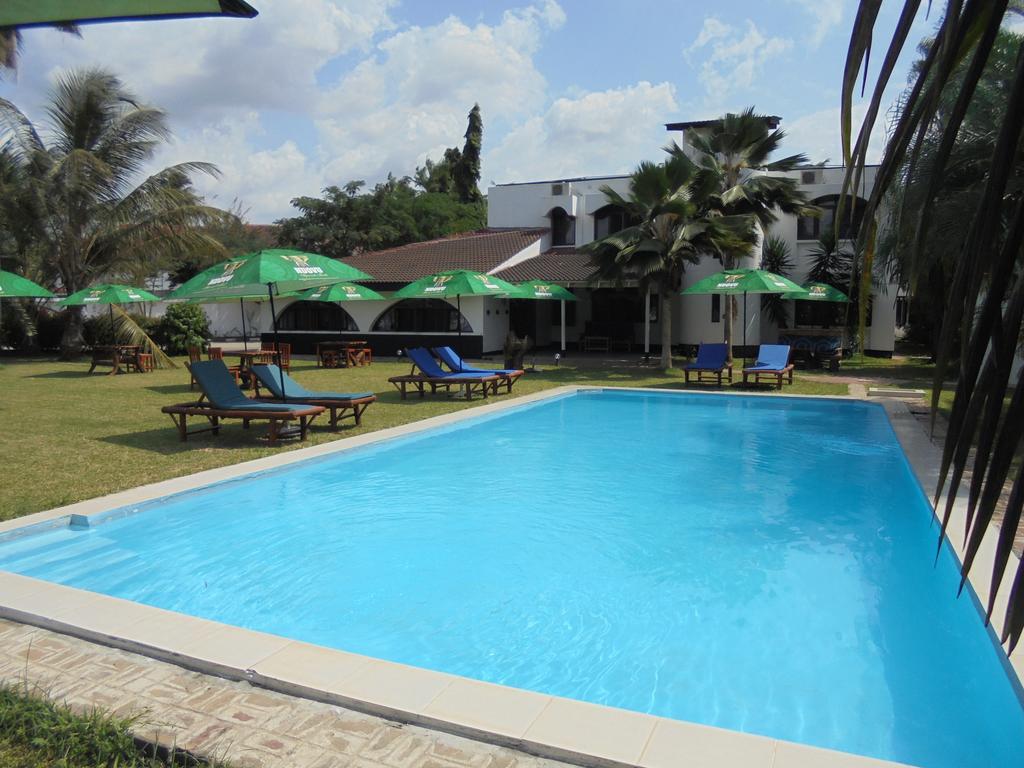 Pumzika Hotel Dar es Salaam Esterno foto