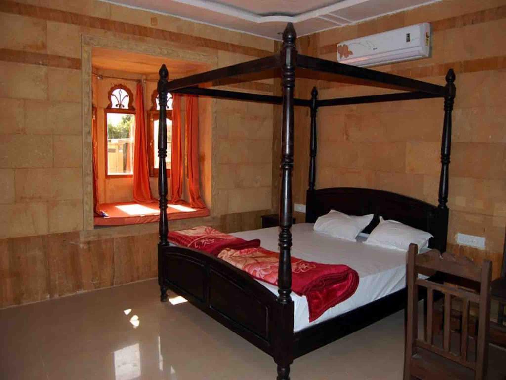 Golden Sandstone Hotel &Resort Jaisalmer Camera foto