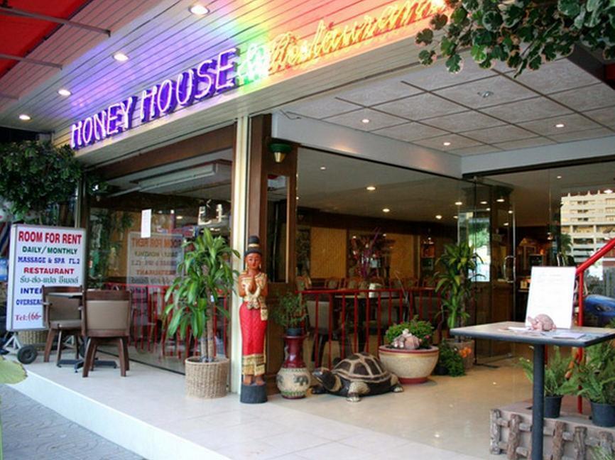 Honey House 2 Ostello Bangkok Esterno foto