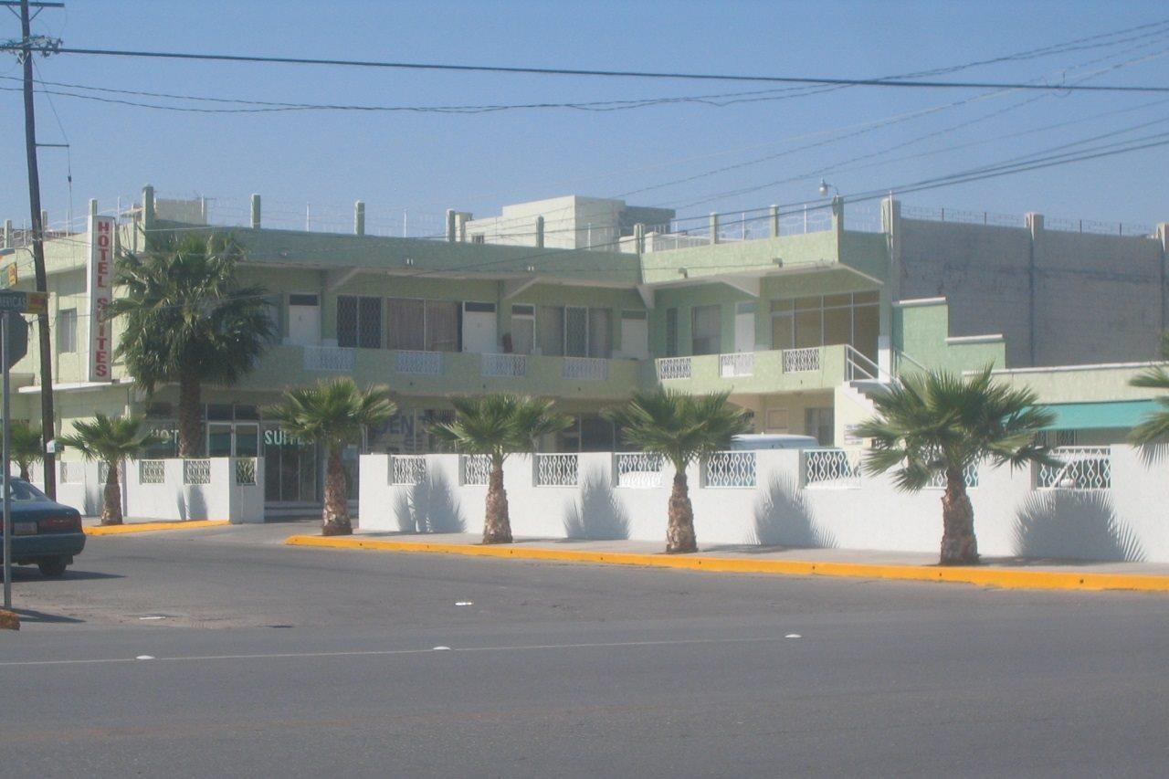 Hotel Suites Jose Marti Ciudad Juárez Esterno foto