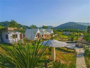 Pattharapuri Valley Resort Suan Phueng Esterno foto