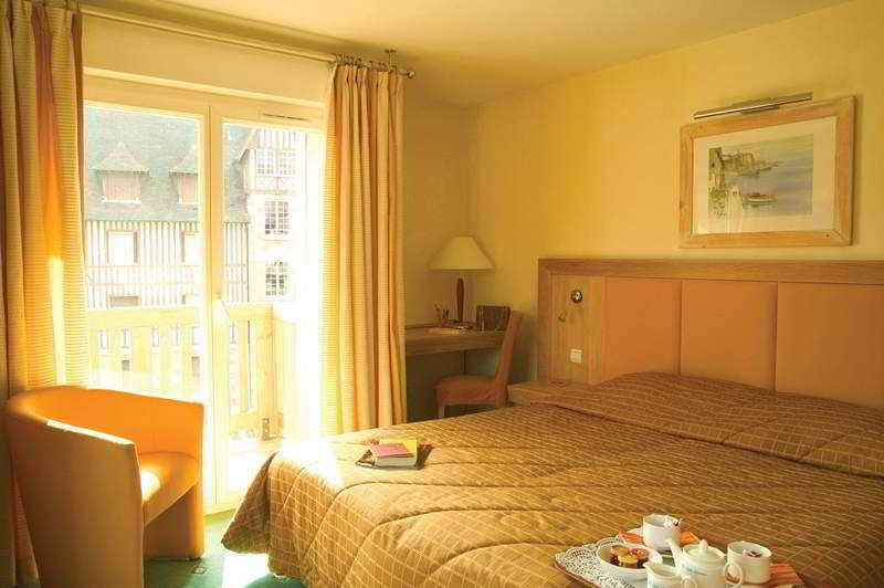 Hotel Villa Gardenia Pierre & Vacances Premium Deauville Esterno foto