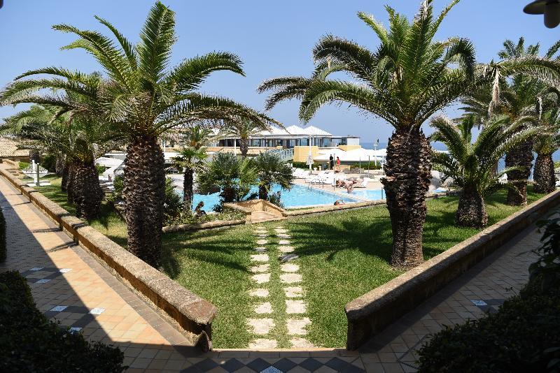 Th Brucoli - Venus Sea Garden Hotel Esterno foto