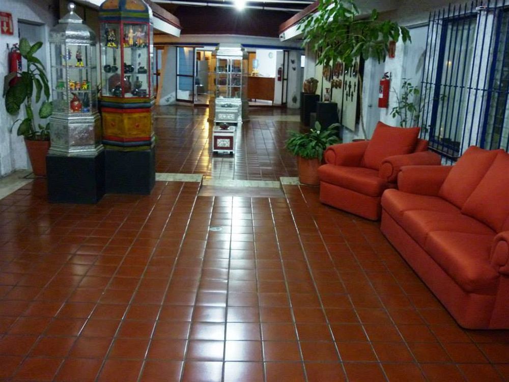 Hotel Arana Guadalajara Esterno foto