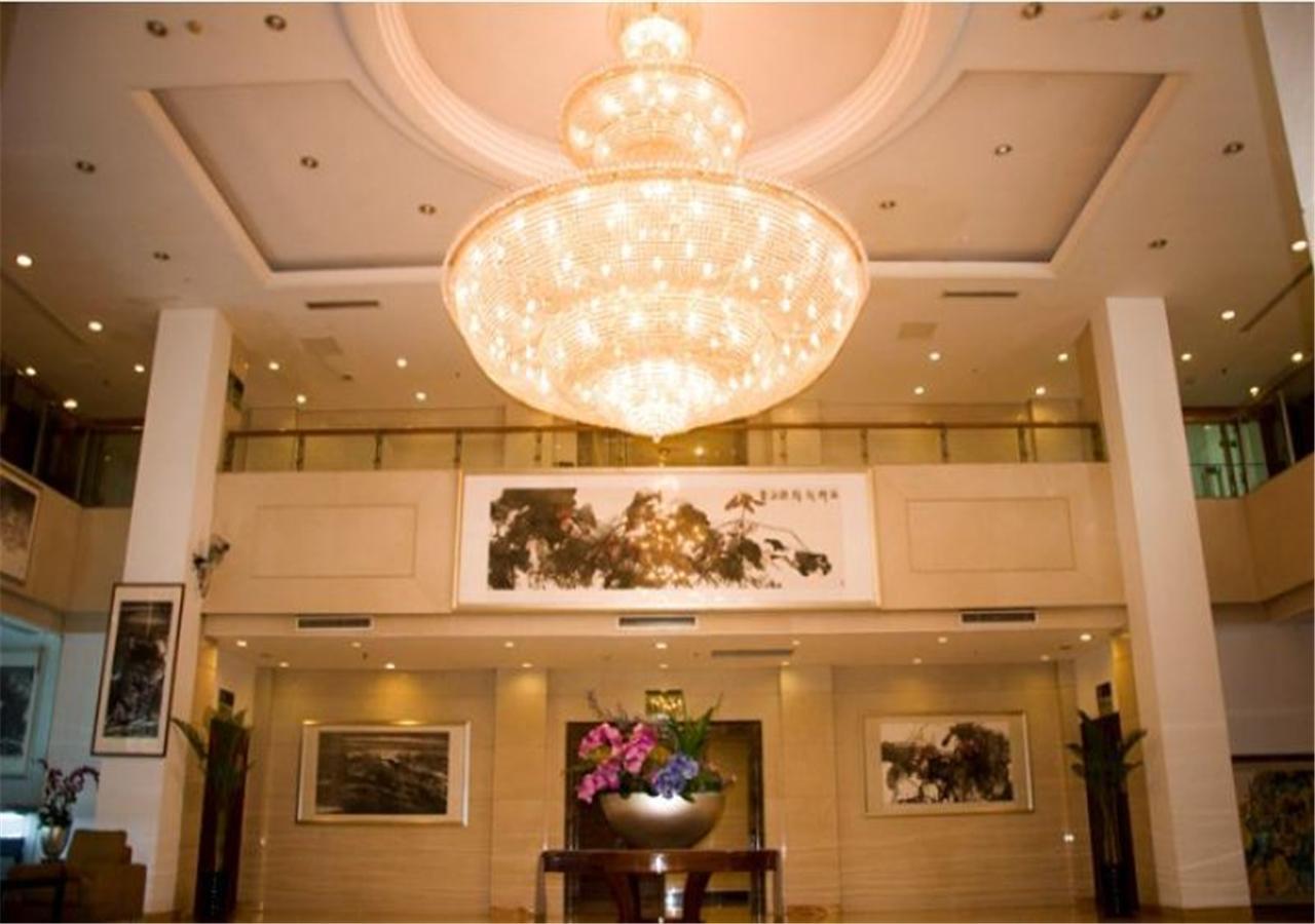 Royal Garden Hotel Jimo Qingdao Esterno foto