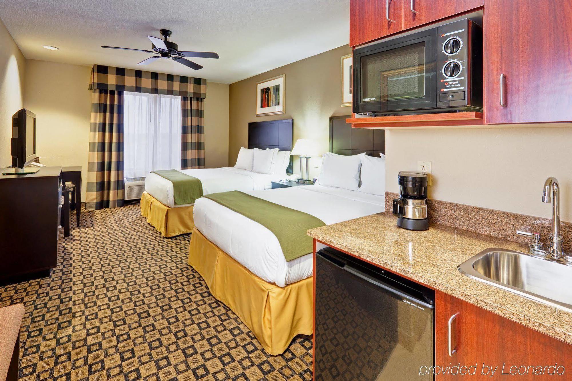 Holiday Inn Express Hotel & Suites Clinton, An Ihg Hotel Camera foto
