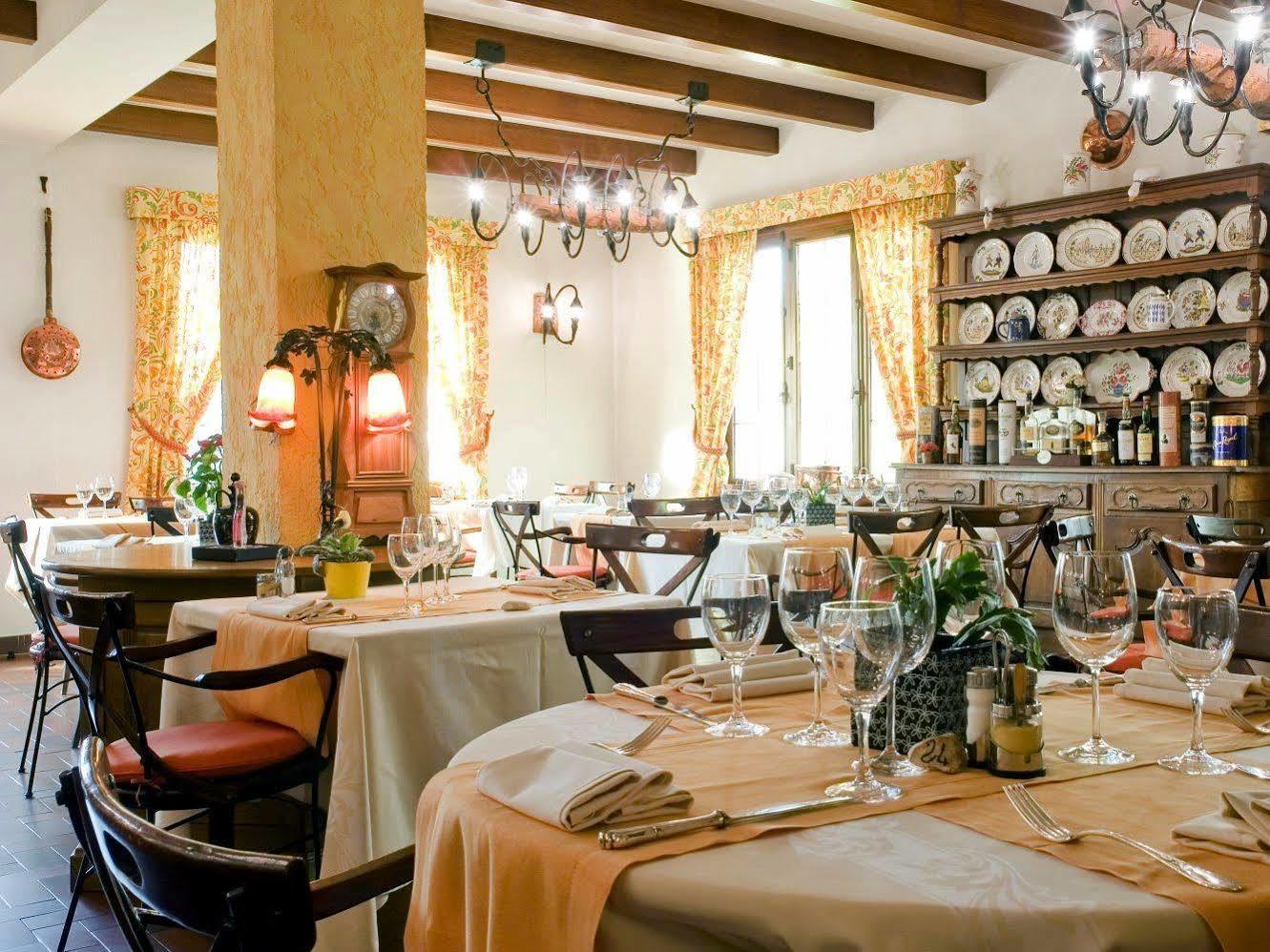 Logis Hotel- Restaurant La Renaissance Baccarat Esterno foto
