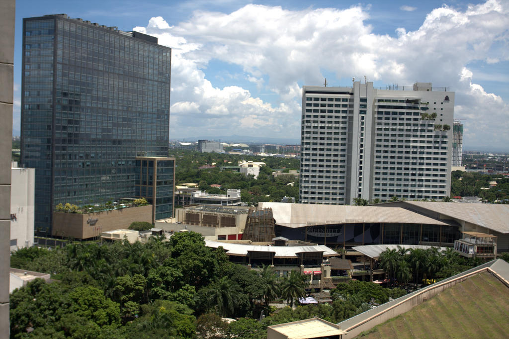 The Garden Heights Hotel Manila Esterno foto