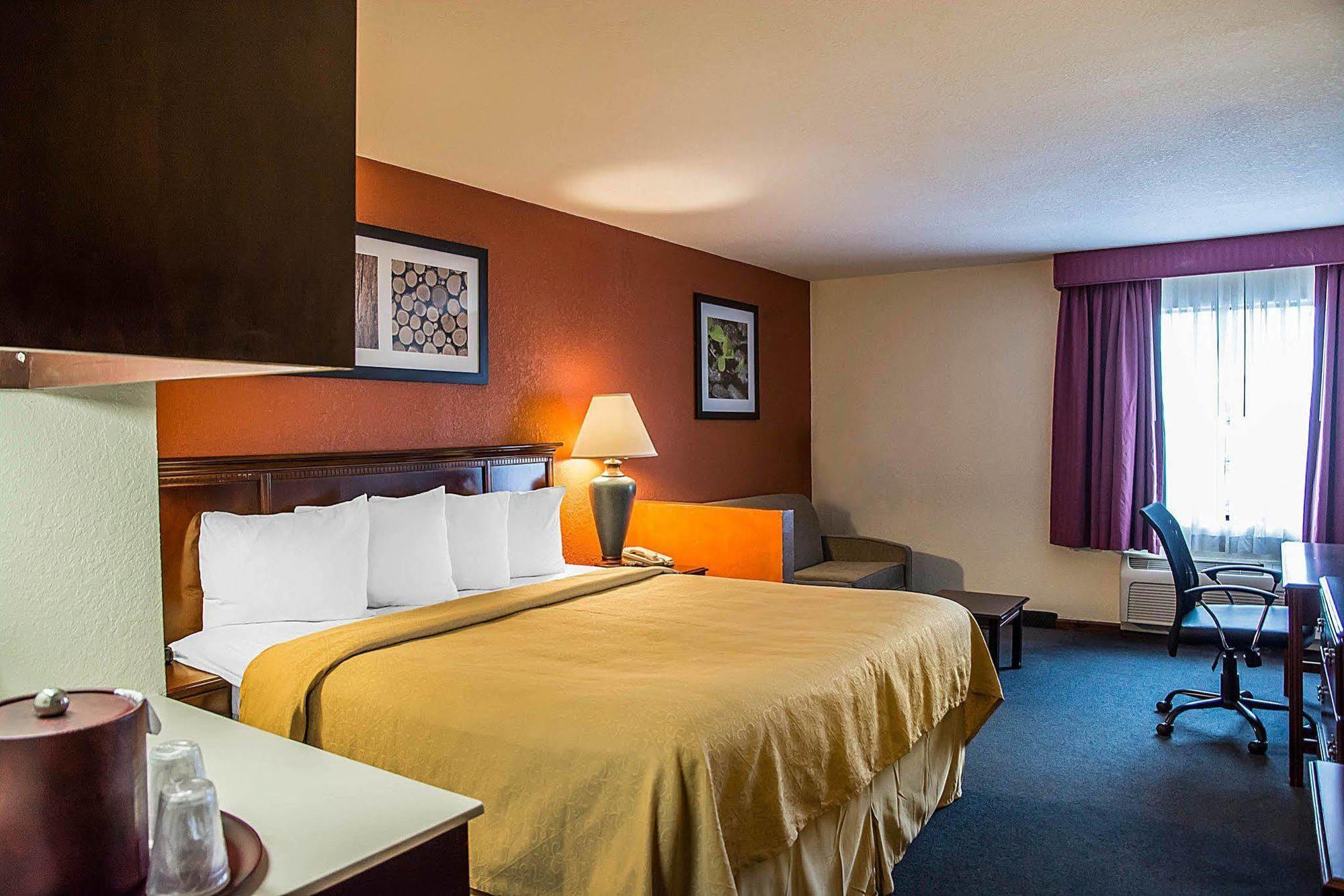 Quality Inn&Suites Cincinnati I-275 Springdale Esterno foto