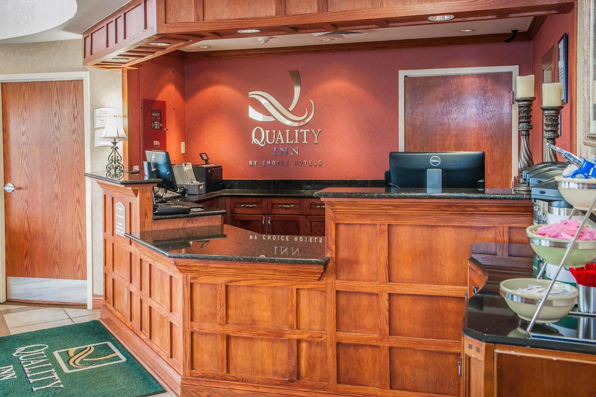 Quality Inn Indianapolis Castleton Esterno foto