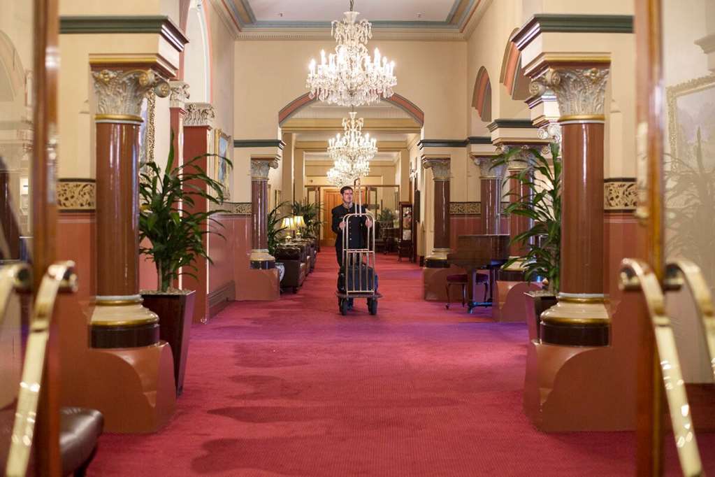 The Hotel Windsor Melbourne Amenities foto