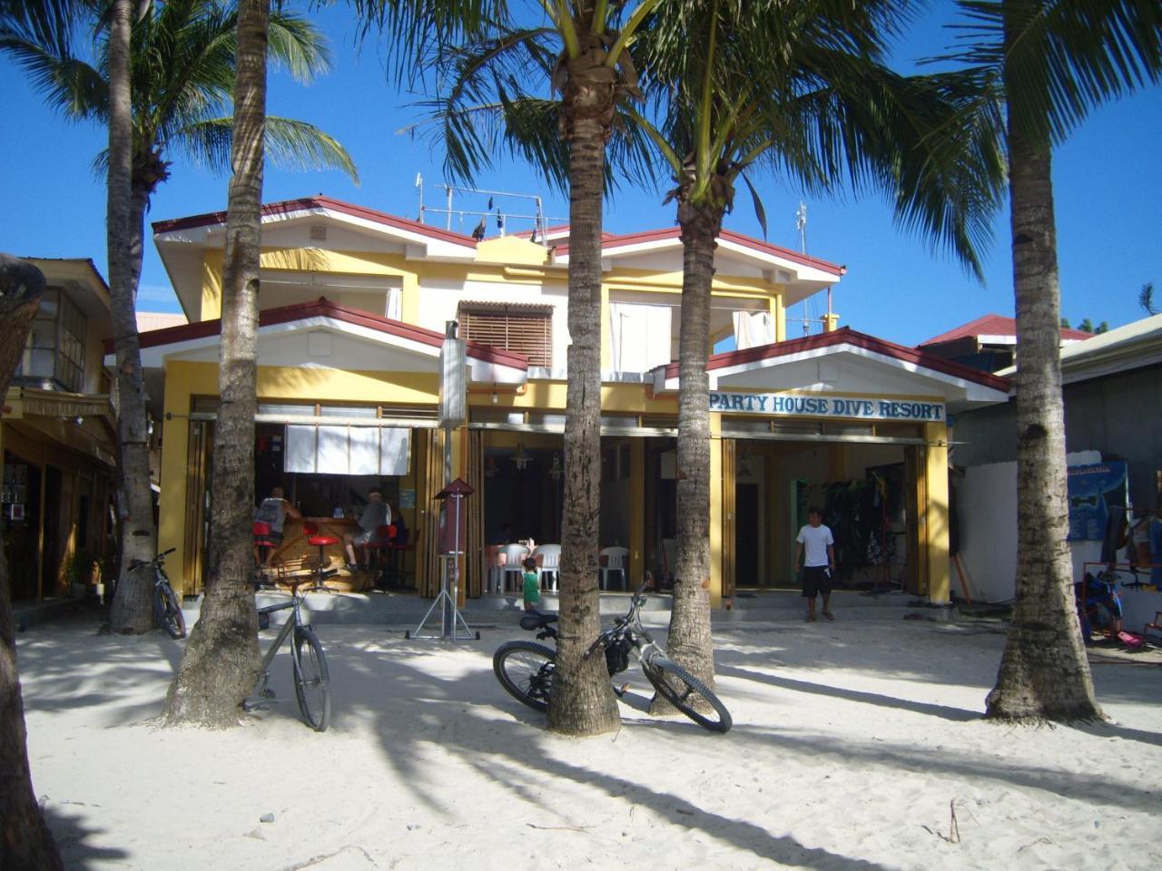 Sulu Plaza Hotel Manoc-Manoc Esterno foto