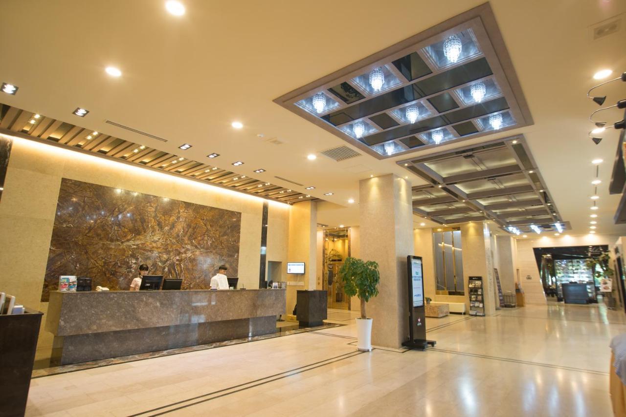 Hotel International Changwon Esterno foto