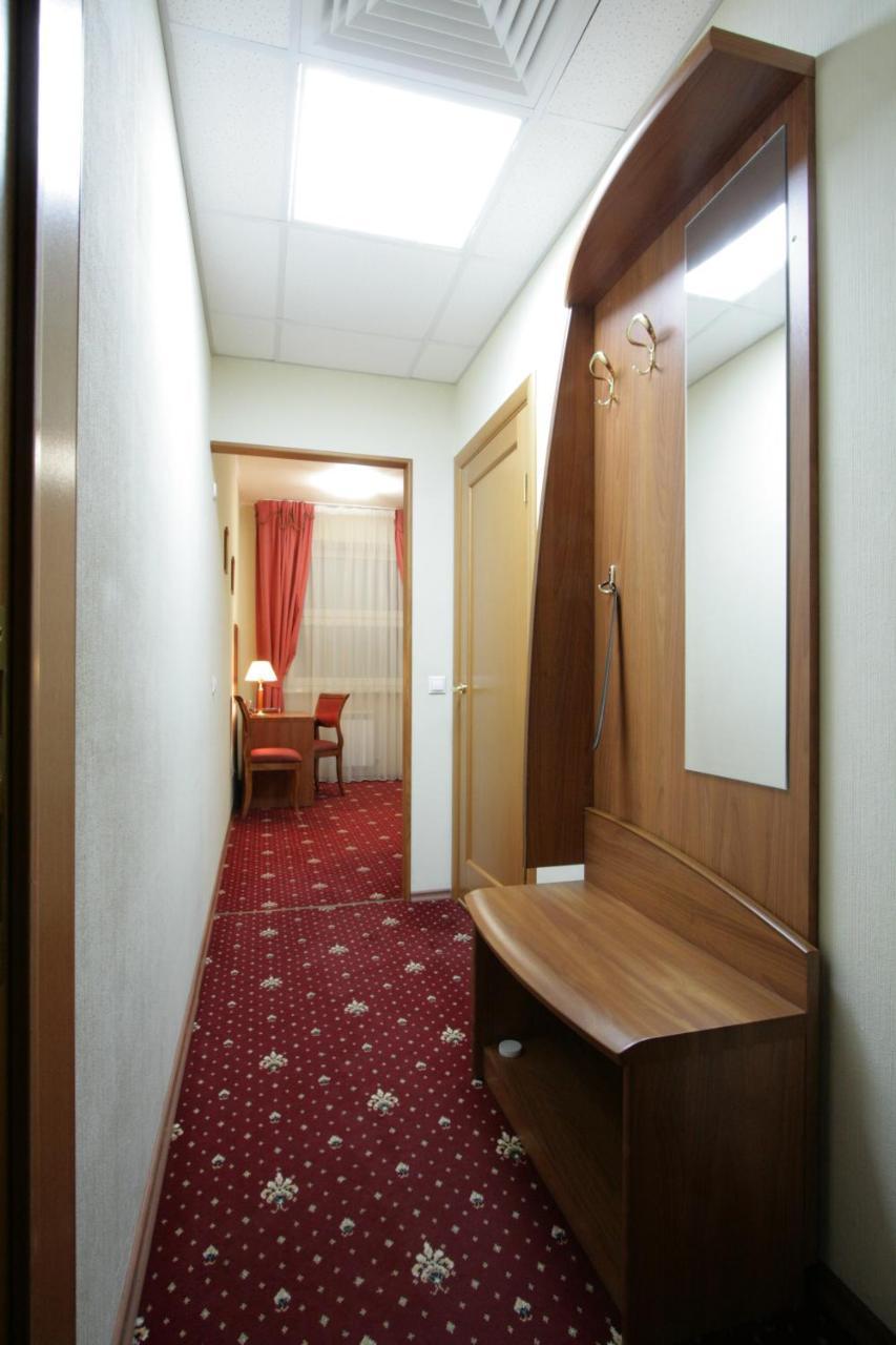Soyuz Hotel Ivanovo Esterno foto