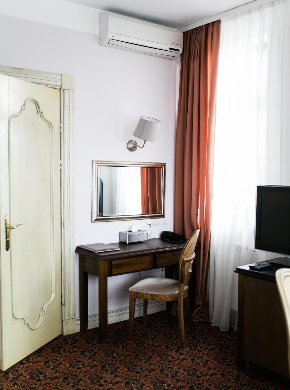 Hotel Usadba Kaliningrado Esterno foto