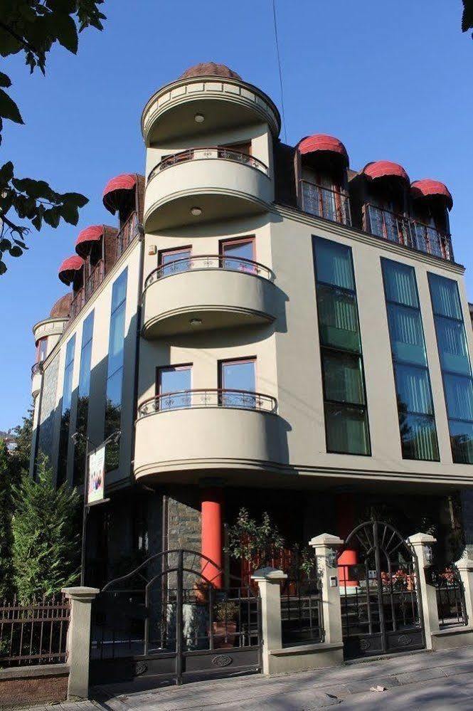 Modern Inn Boutique Hotel Skopje Esterno foto