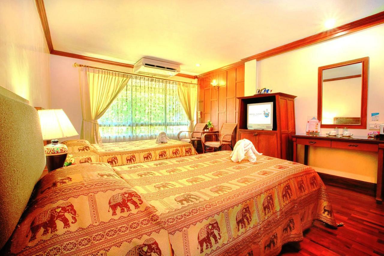 Royal Ivory Sukhumvit Nana Hotel Bangkok Esterno foto