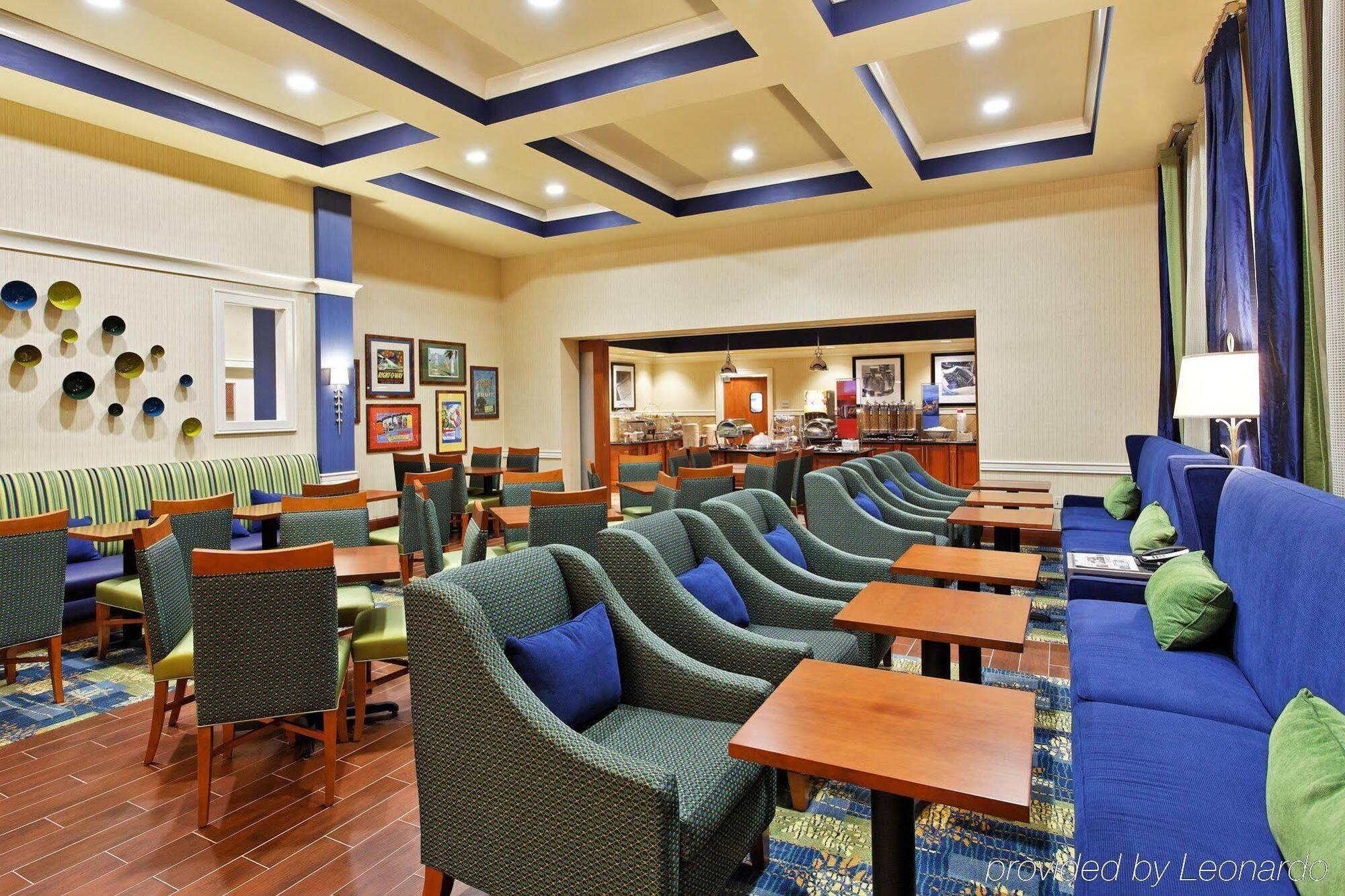 Hampton Inn & Suites Orlando Airport At Gateway Village Esterno foto