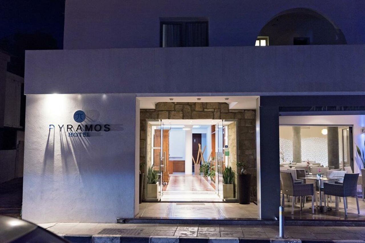 Pyramos Hotel Paphos Esterno foto